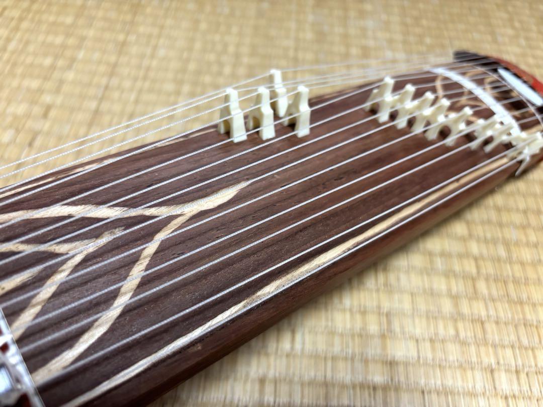 お琴の手びき ミニ琴 新品未使用 だれでも弾ける お琴の手びき ミニ琴 新品未使用 だれでも弾ける - メルカリ