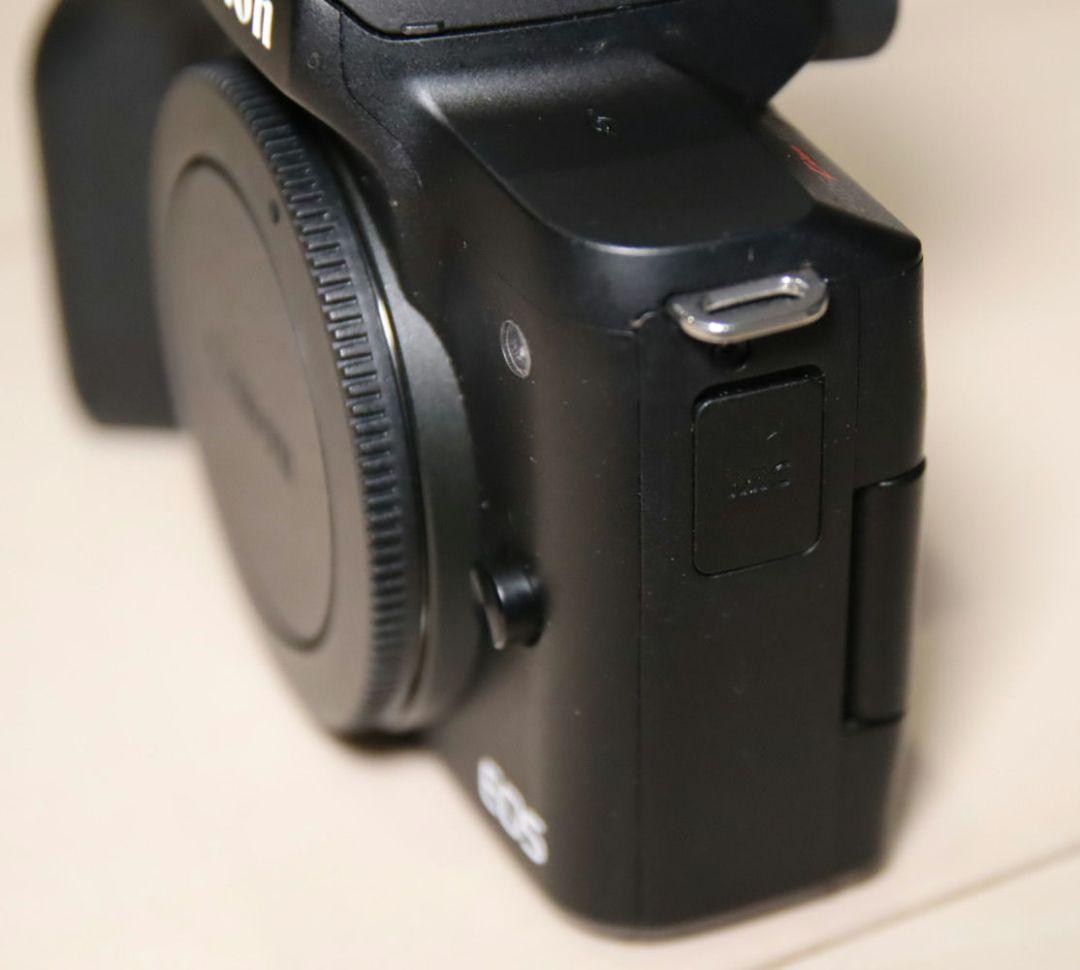 Canon EOS KissM2 ミラーレス一眼カメラ　ボディのみ（ジャンク品）
