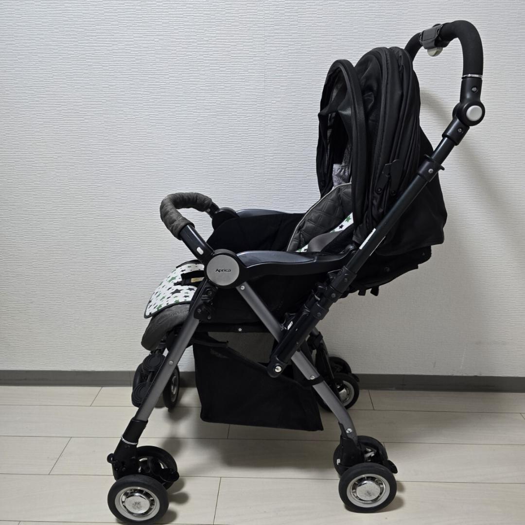 APRICA　アップリカ 最高級ベビーカー ソラリアプレミアム ダマスクブラック