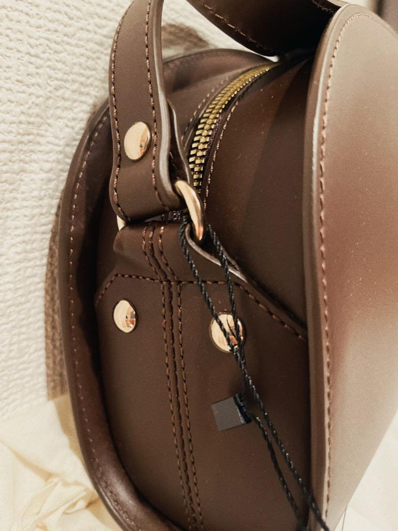 A.P.C. スムースレザー Demi-Lune バッグ アーペーセー