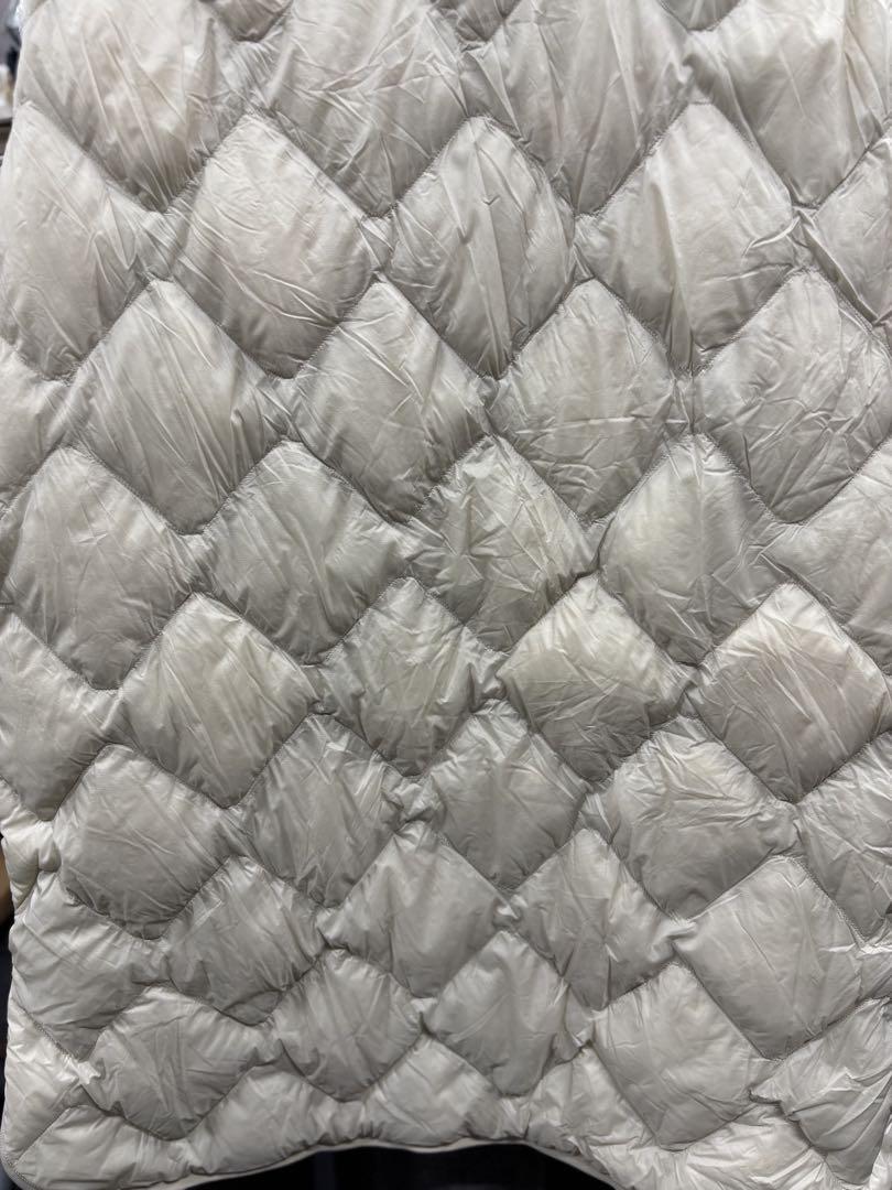ユニクロ　ウルトラライトダウンロングベスト(L)&WARM PADDED(M)