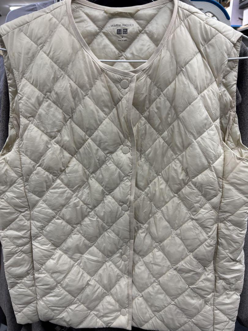 ユニクロ　ウルトラライトダウンロングベスト(L)&WARM PADDED(M)