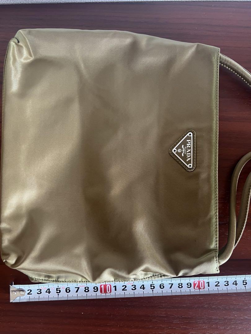 PRADA ナイロンバッグ オリーブグリーン