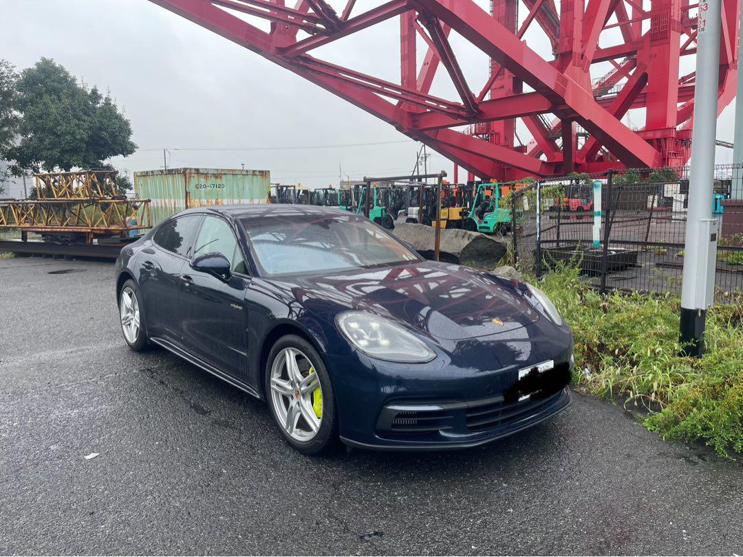 Porsche Panamera ポルシェ・パナメーラ4 Eハイブリッド