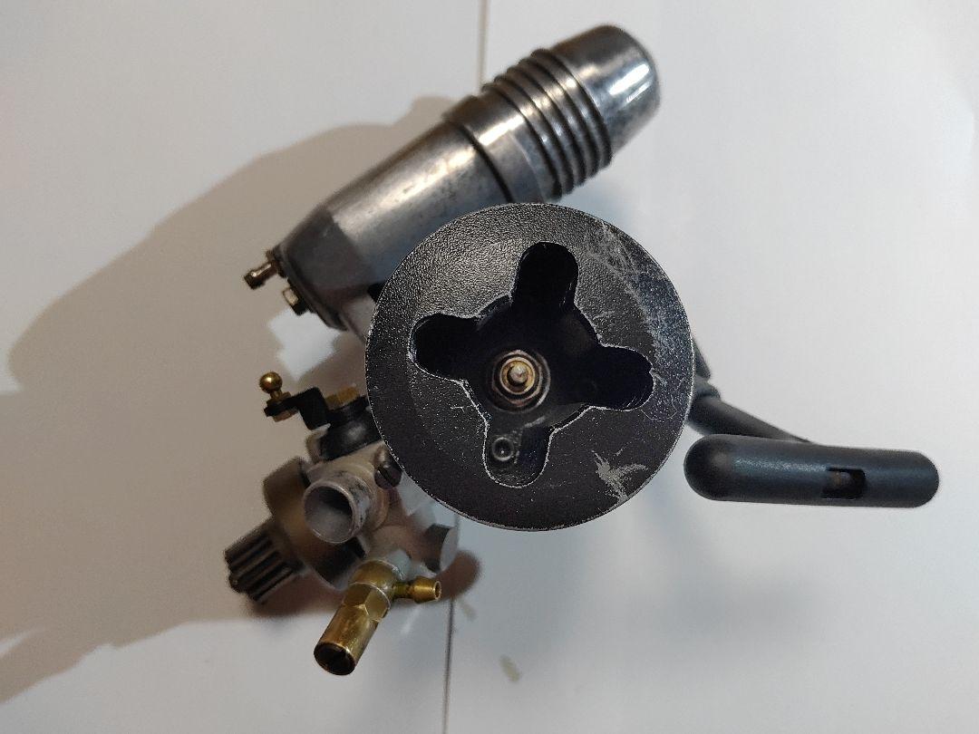 タミヤ　FS-12F エンジン ラジコンカー用　中古品