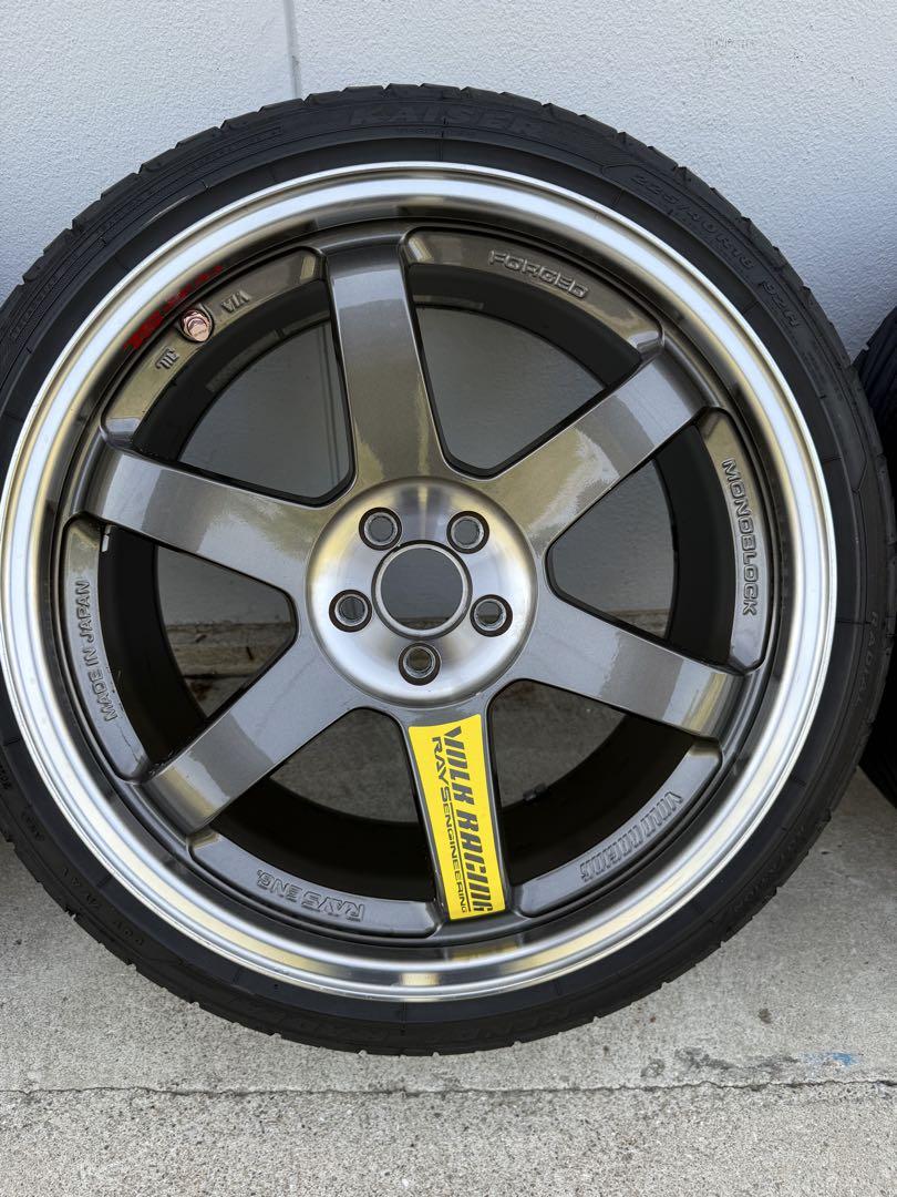 RAYS TE37SL 18インチ ホイールセット