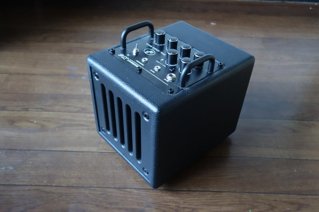 PJB（Phil Jones Bass）「NANOBASS X4」ブラック