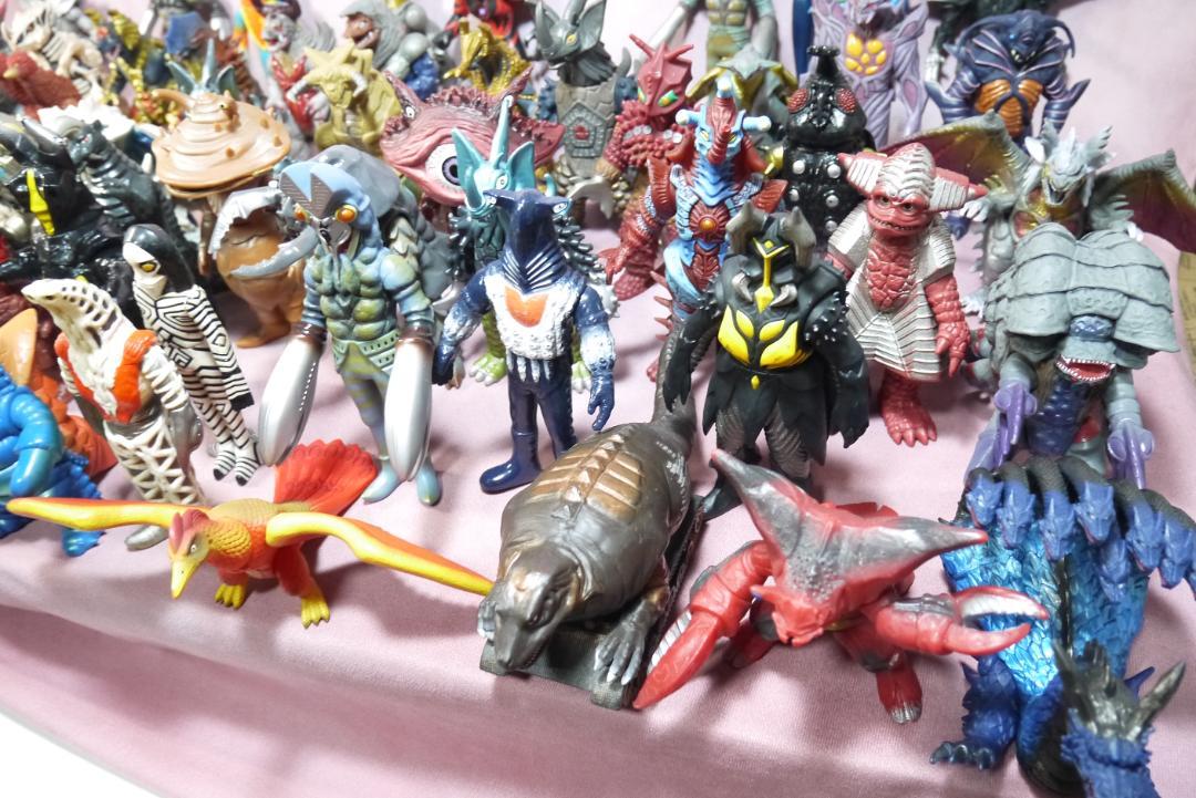 ウルトラ怪獣シリーズ　怪獣　ソフビ　64体セット