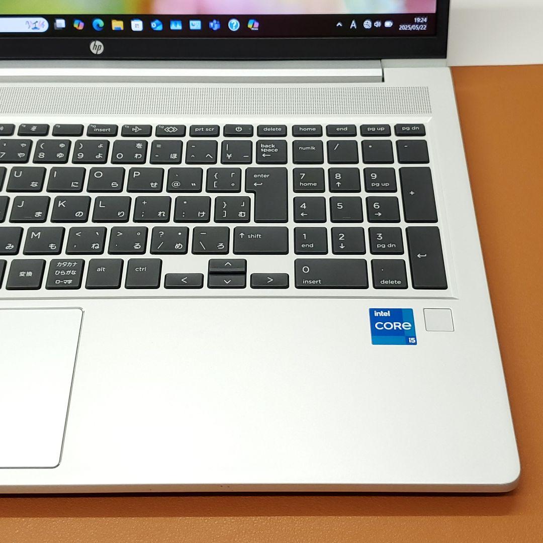 【商品番号1830】hp 15.6型ノートパソコン　2021年製