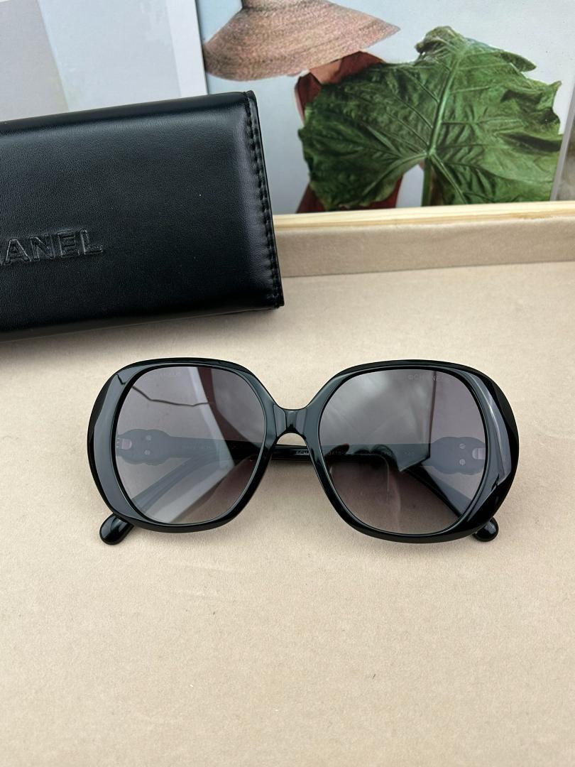 CHANEL オーバーサイズ サングラス - メルカリ