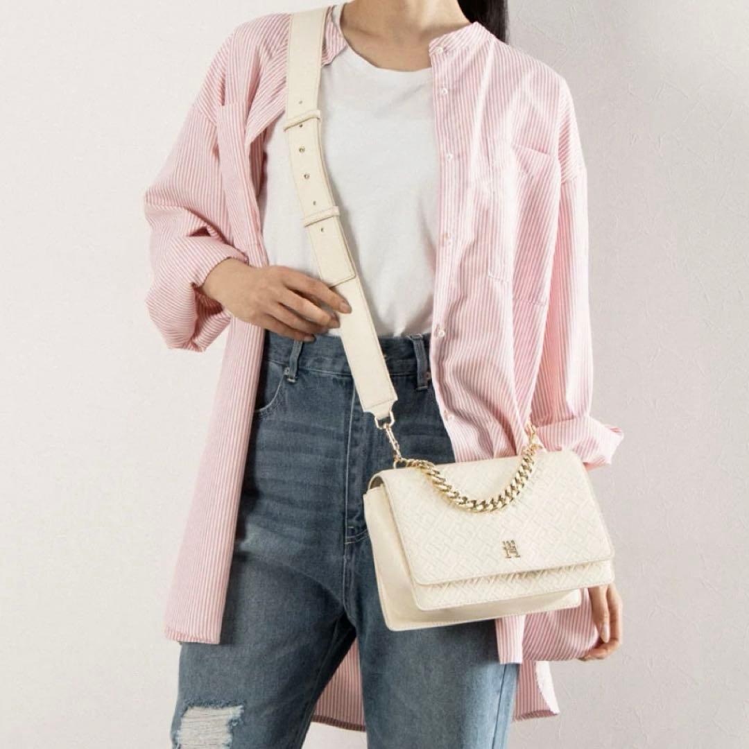 リファインドモノグラムミディアムクロスボディバッグ ピンク リファインドモノグラムミディアムクロスボディバッグ ピンク