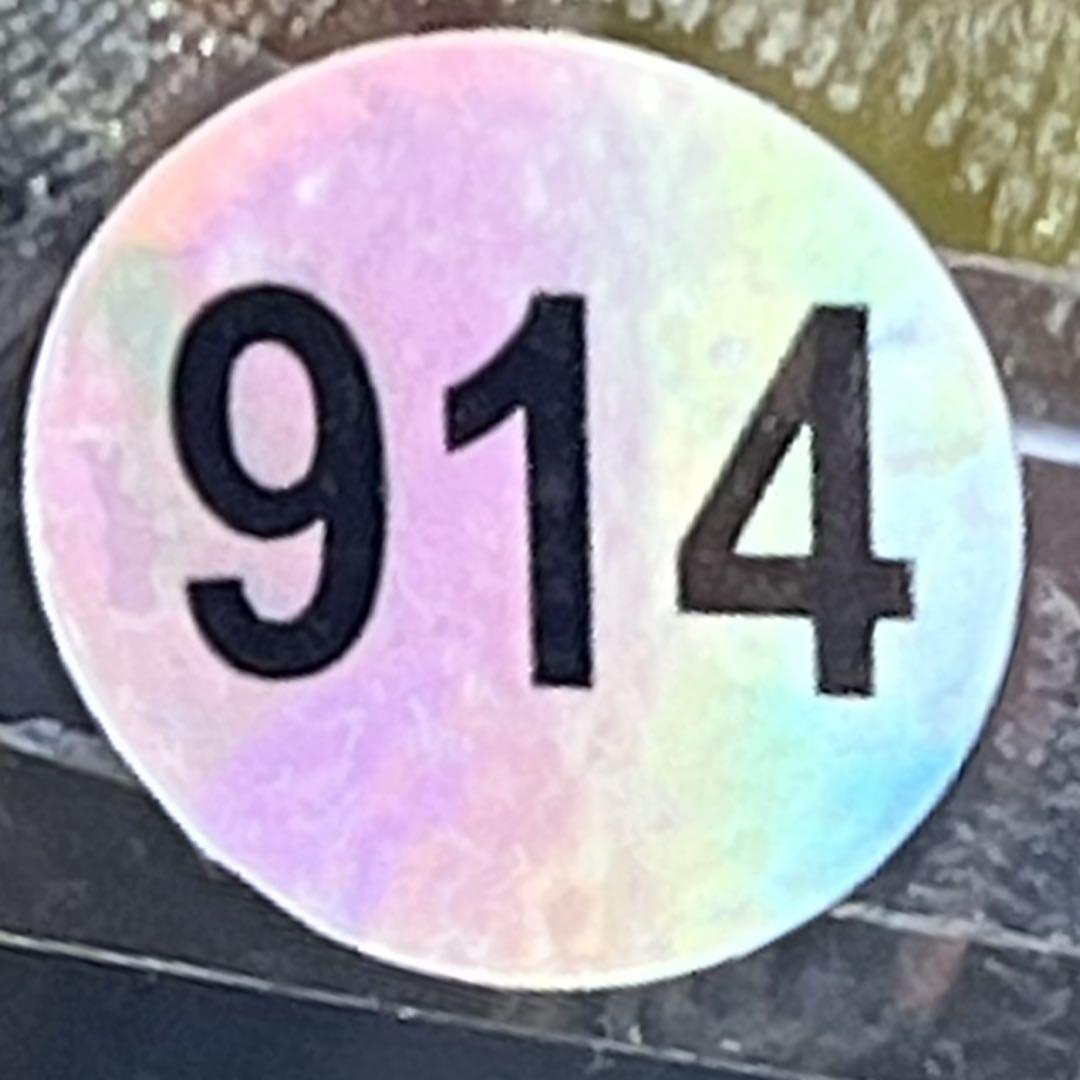 914