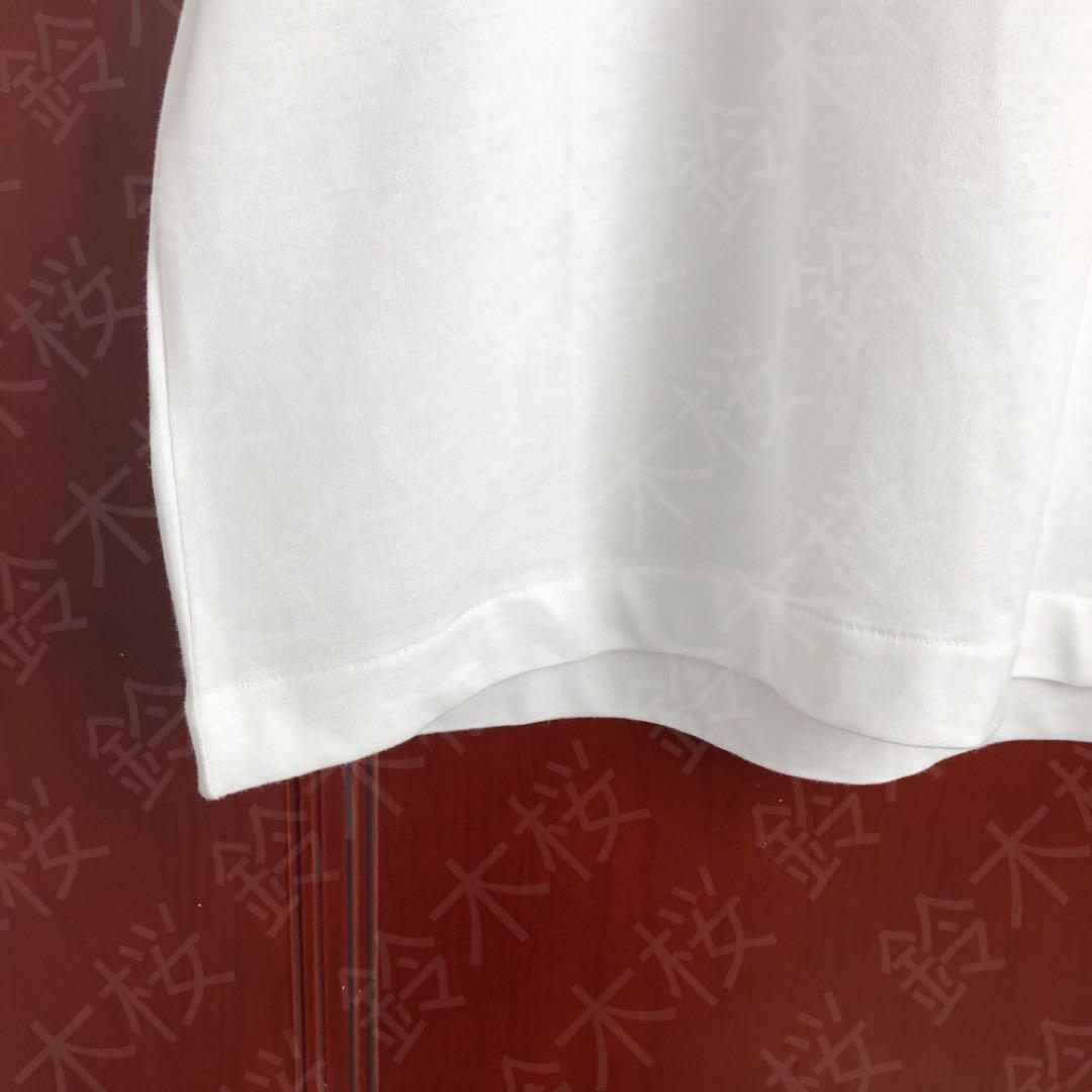 COMME des GARÇONS PLAYスタッズ赤ハートTシャツ