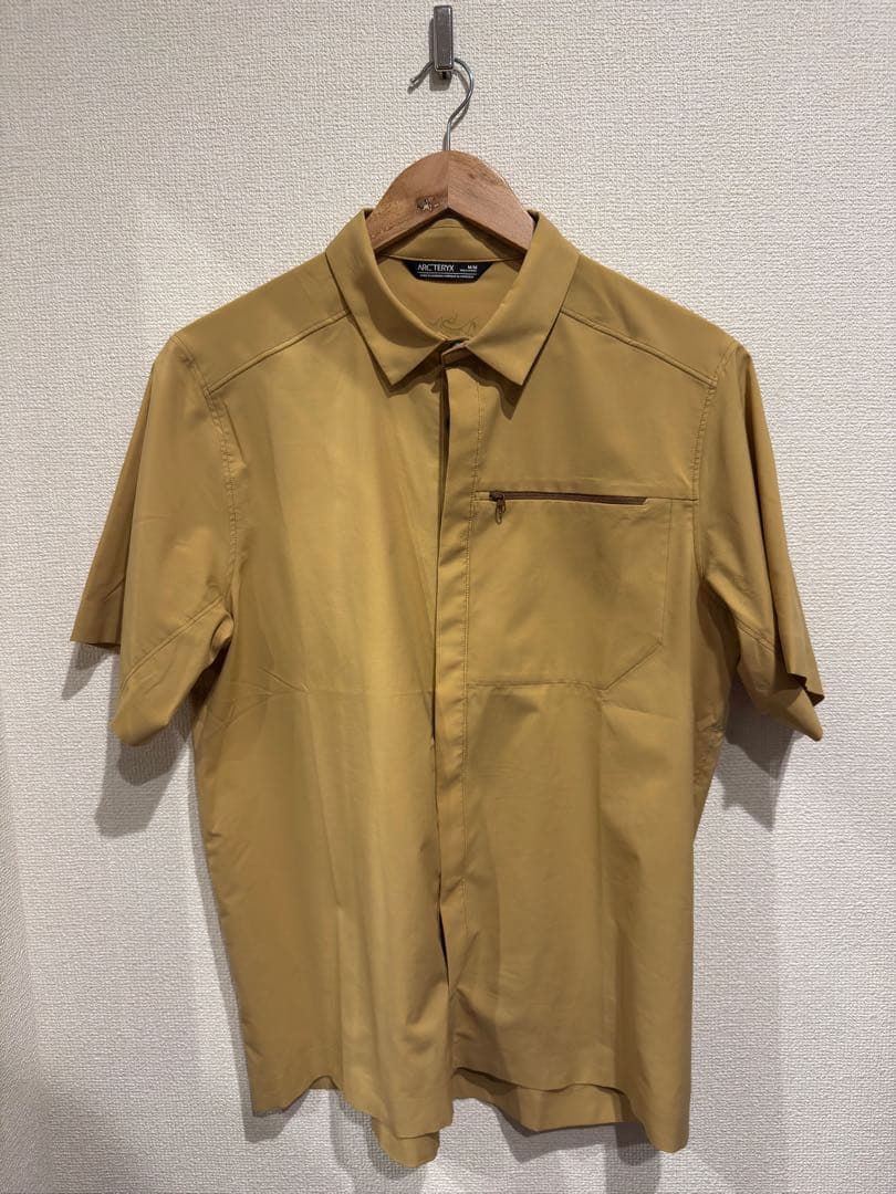 ARC TERYX スカイラインSSシャツ アークテリクス ベージュ系 MサイズM ARC TERYX