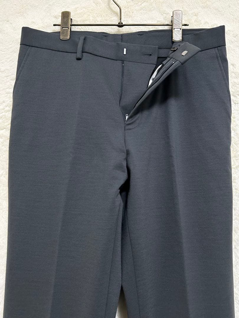 【新品】秋冬物 トゥモローランド ジャージ生地 パンツ 48 L 84 グレー 【新品】秋冬物 トゥモローランド ジャージ生地 パンツ 48 L 84 グレー