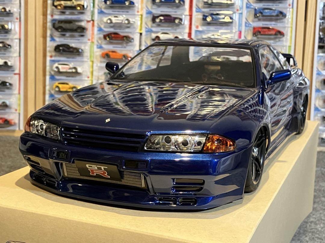タミヤ ラジコン 日産スカイラインGT-R 塗装済スペアボディR32ダークメタ青