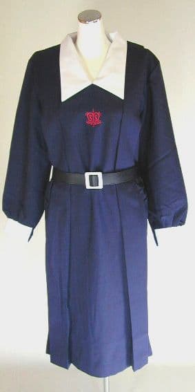 レプリカ　神戸松蔭女子高校　冬ワンピース（本格的）200cm超大きい　セーラー服