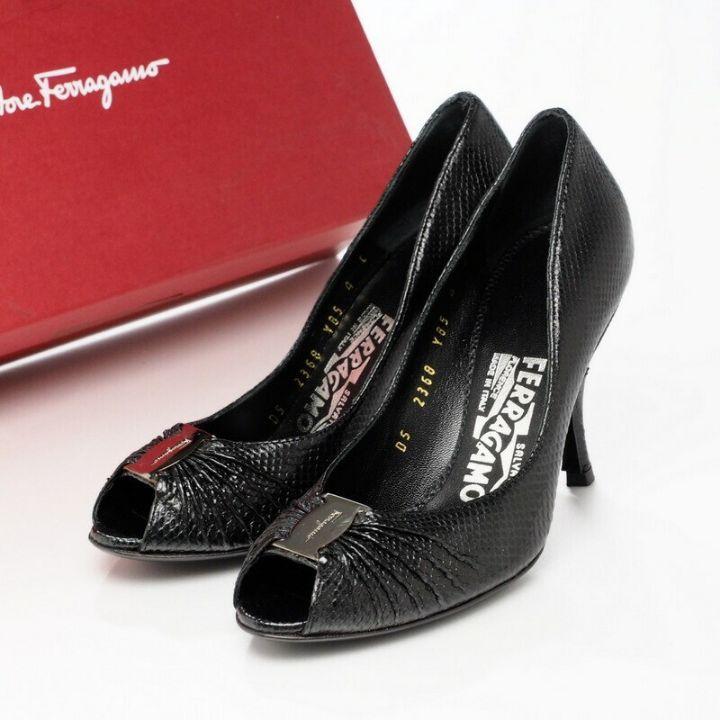 Salvatore Ferragamo - Salvatore Ferragamo フェラガモ ヴァラ