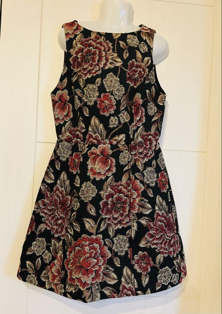 アリスアンドオリビア　日本未入荷　タイトミニワンピース　Alice+Olivia Alice+Olivia】アリスアンドオリビア ミニドレス