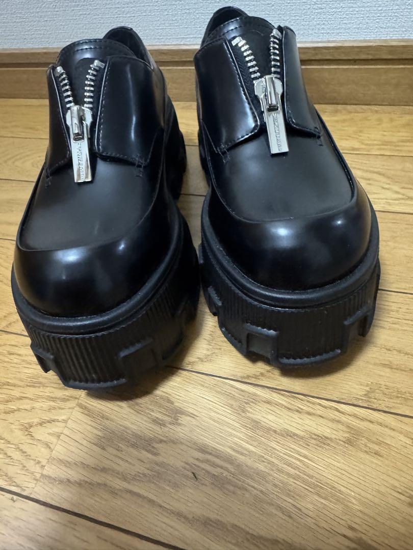 CHARLES & KEITH ブラックローファー 厚底