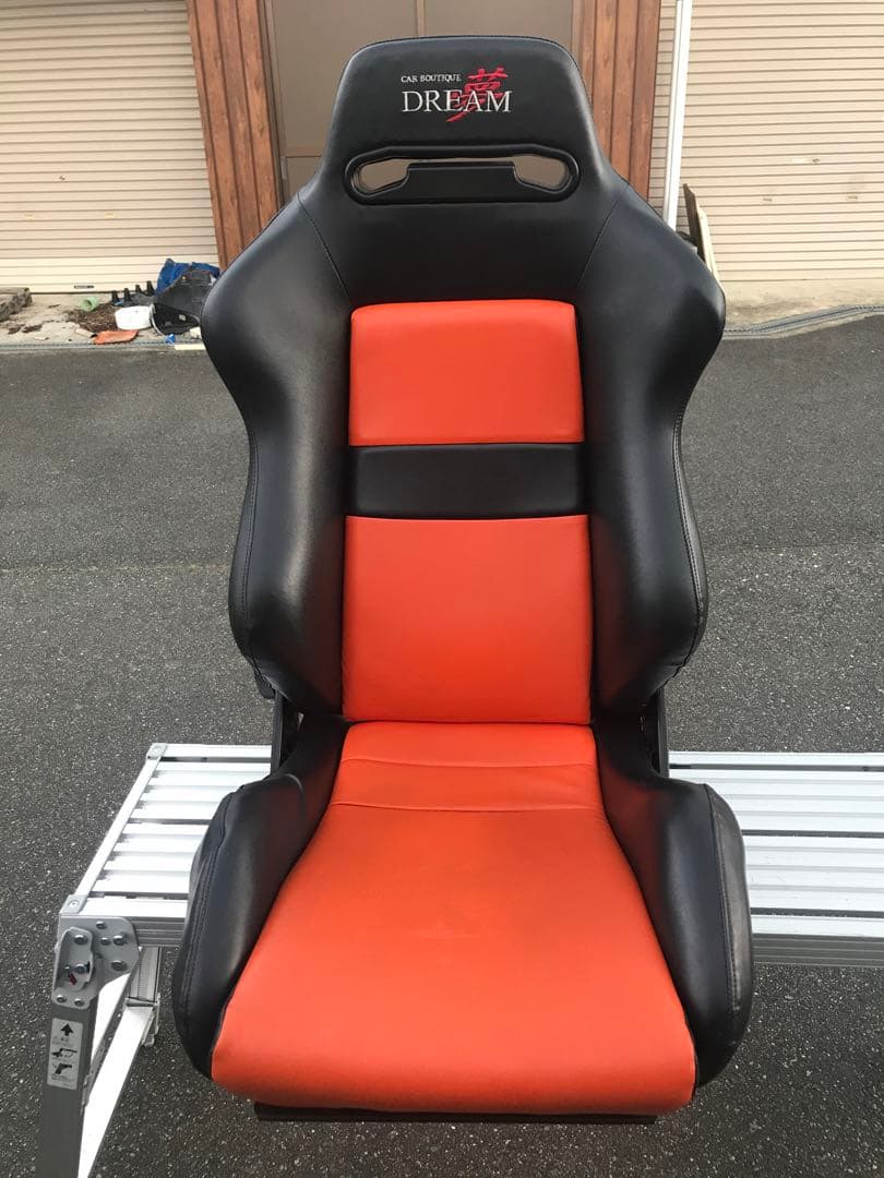 安い 値下げしました❗️張り替え済みレカロシート(送料無料,離島は