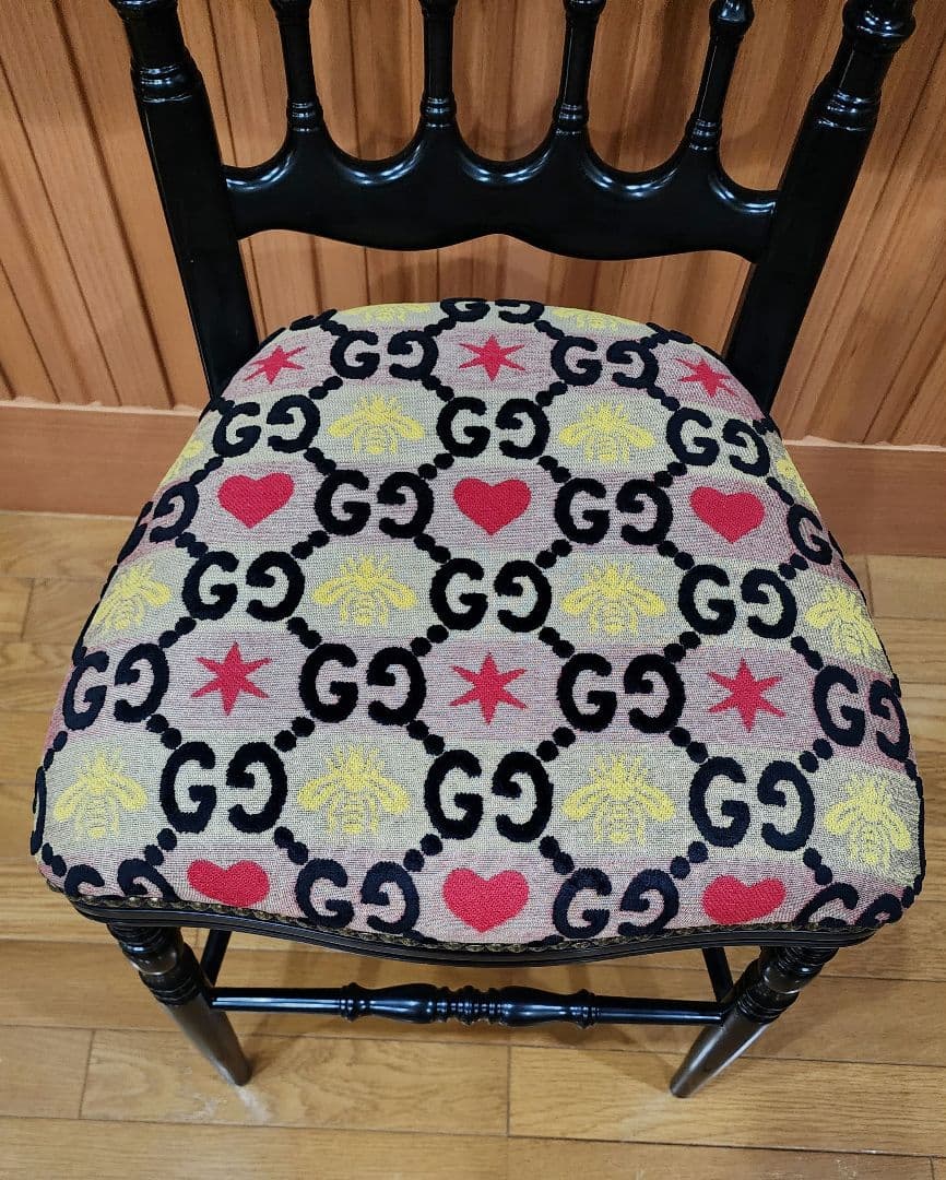 GUCC ① GGジャガードウッドチェア クラシックスタイル 椅子 グッチ GUCC ① GGジャガードウッドチェア クラシックスタイル 椅子 グッチ