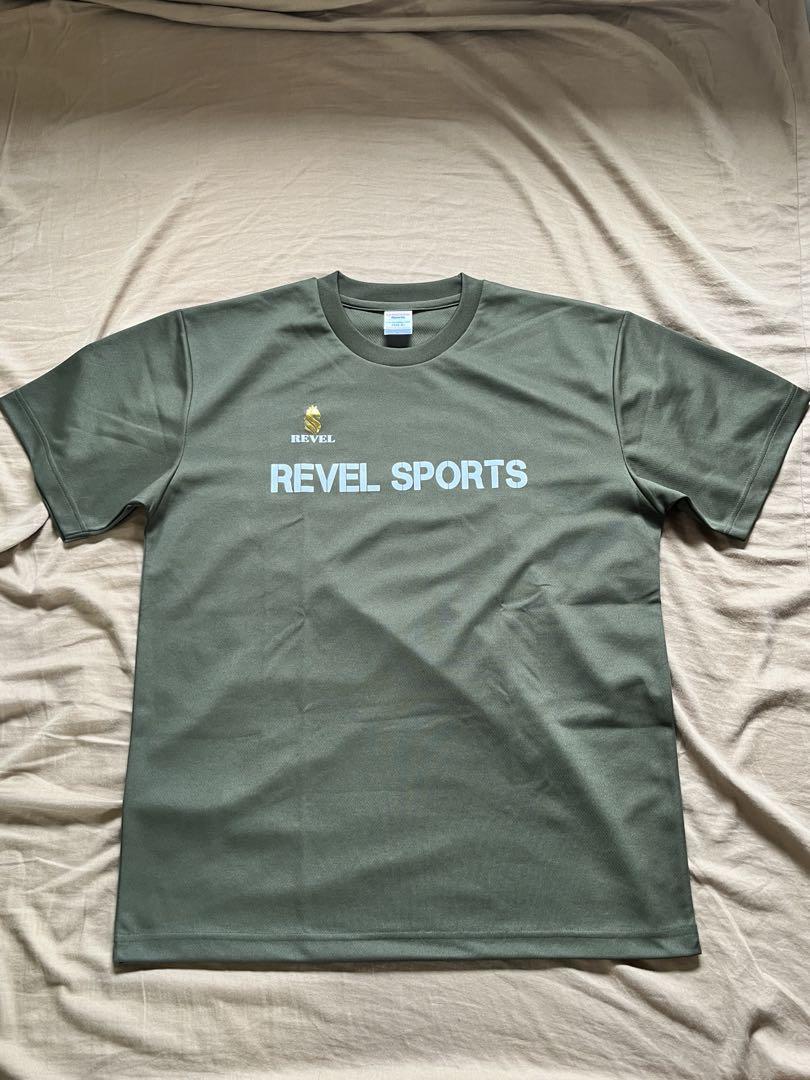 REVEL バレーボール Tシャツ ヘルニア国物語 - メルカリ