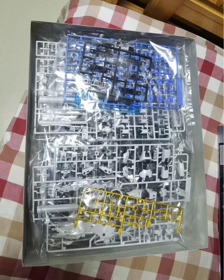 Hi-V Gundam