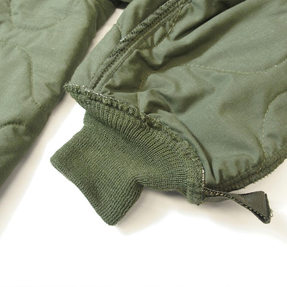 【DEAD STOCK】 90's 米軍 キルティング ライナー M-L