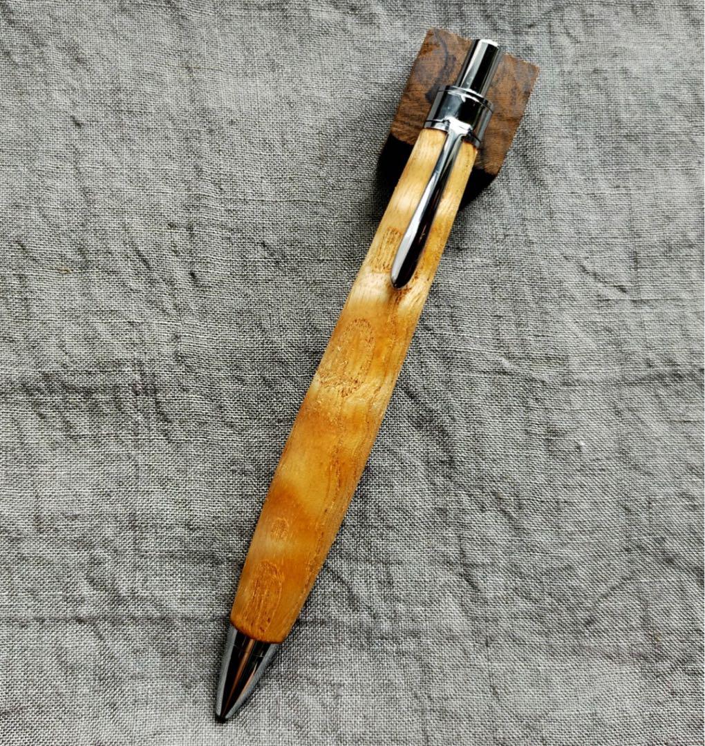 ハンドメイド　木軸ボールペン　タモ　玉杢　ウッドペン　G2