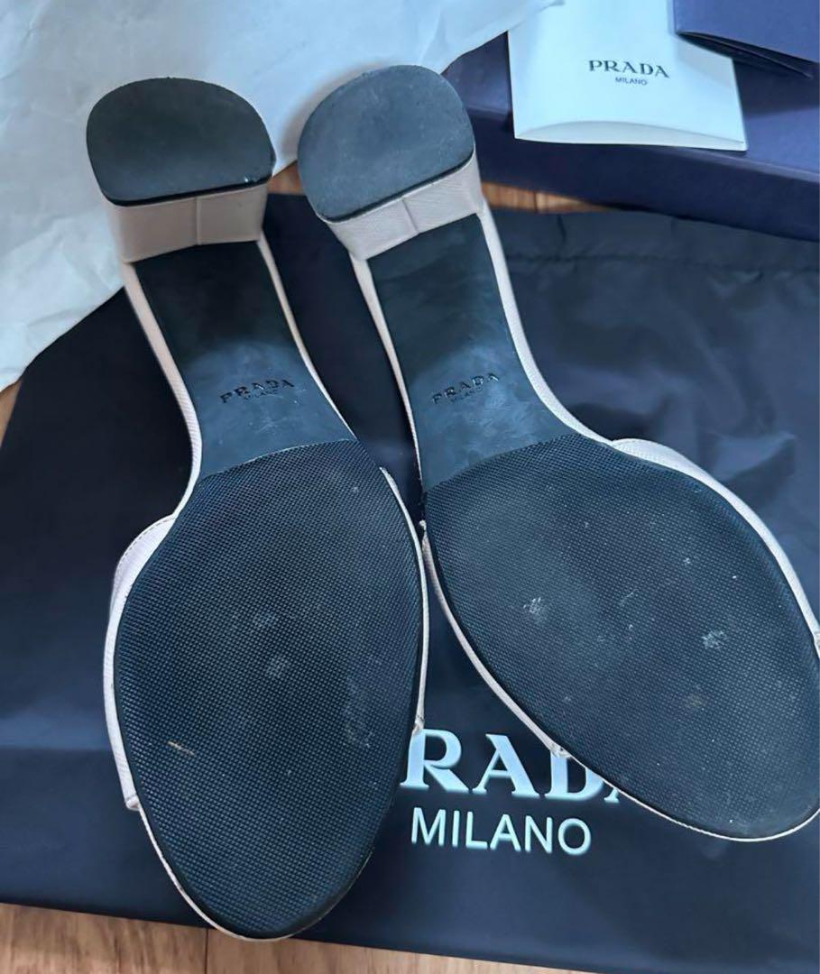 プラダ PRADA 太ヒール サフィアーノサンダル ミュール ベージュ37.5 プラダ PRADA 太ヒール サフィアーノサンダル ミュール ベージュ37.5