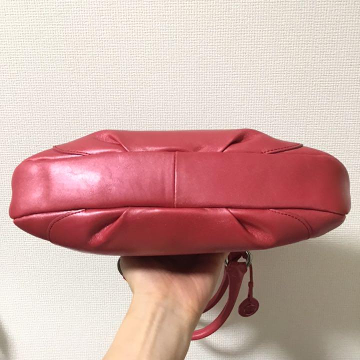 ☆開店セール☆ レア品 良品 銀座かねまつ レザー チャーム ハンドバッグ ① - メルカリ ☆開店セール☆ レア品 良品 銀座かねまつ レザー チャーム ハンドバッグ ① - メルカリ