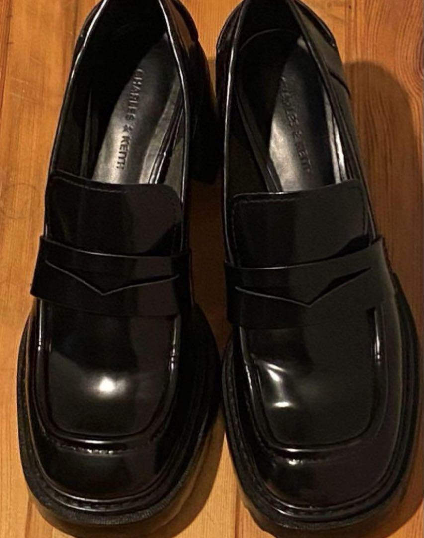 CHARLES & KEITH ペニーローファー パンプス ブラック靴