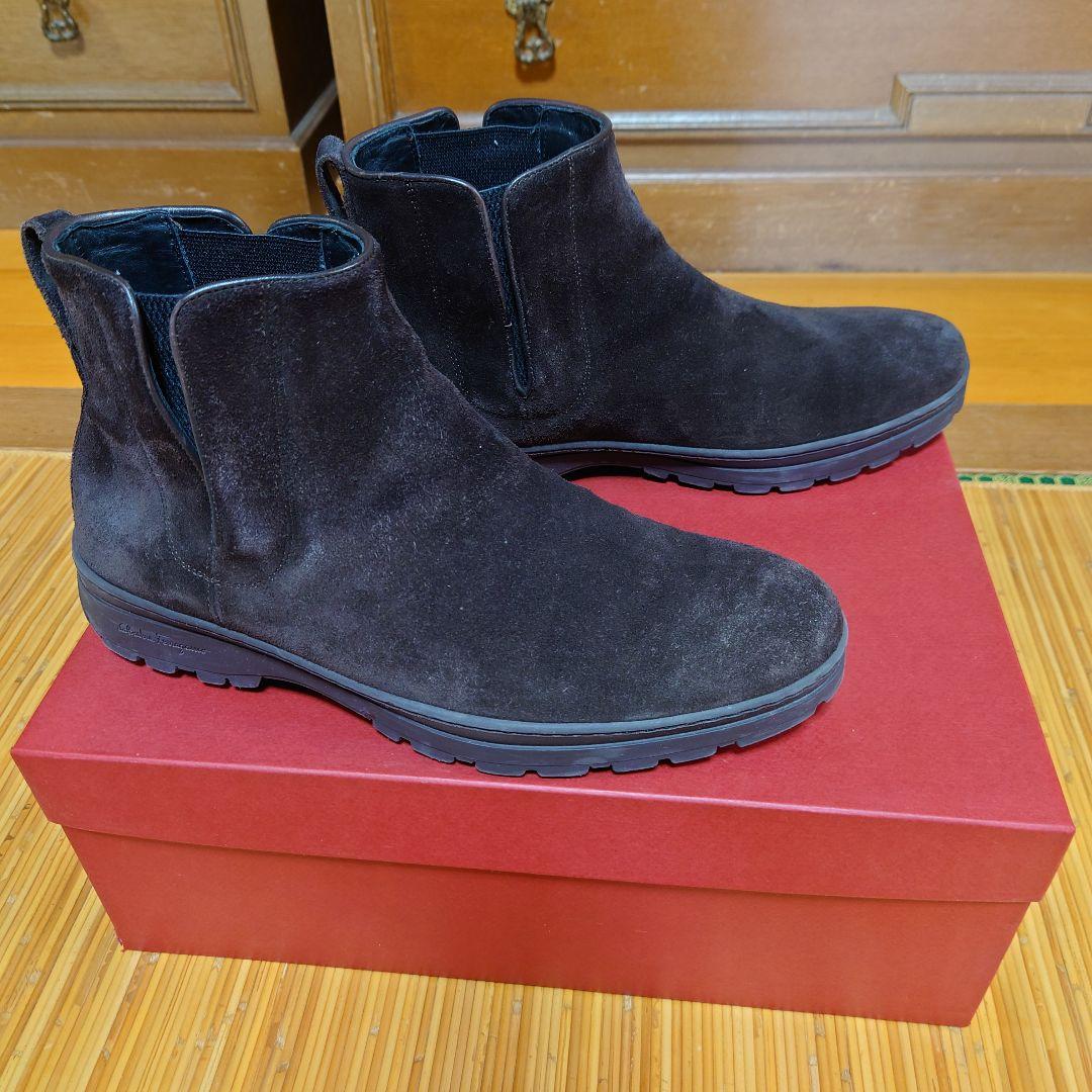 SALVATORE FERRAGAMO サイドゴアブーツ