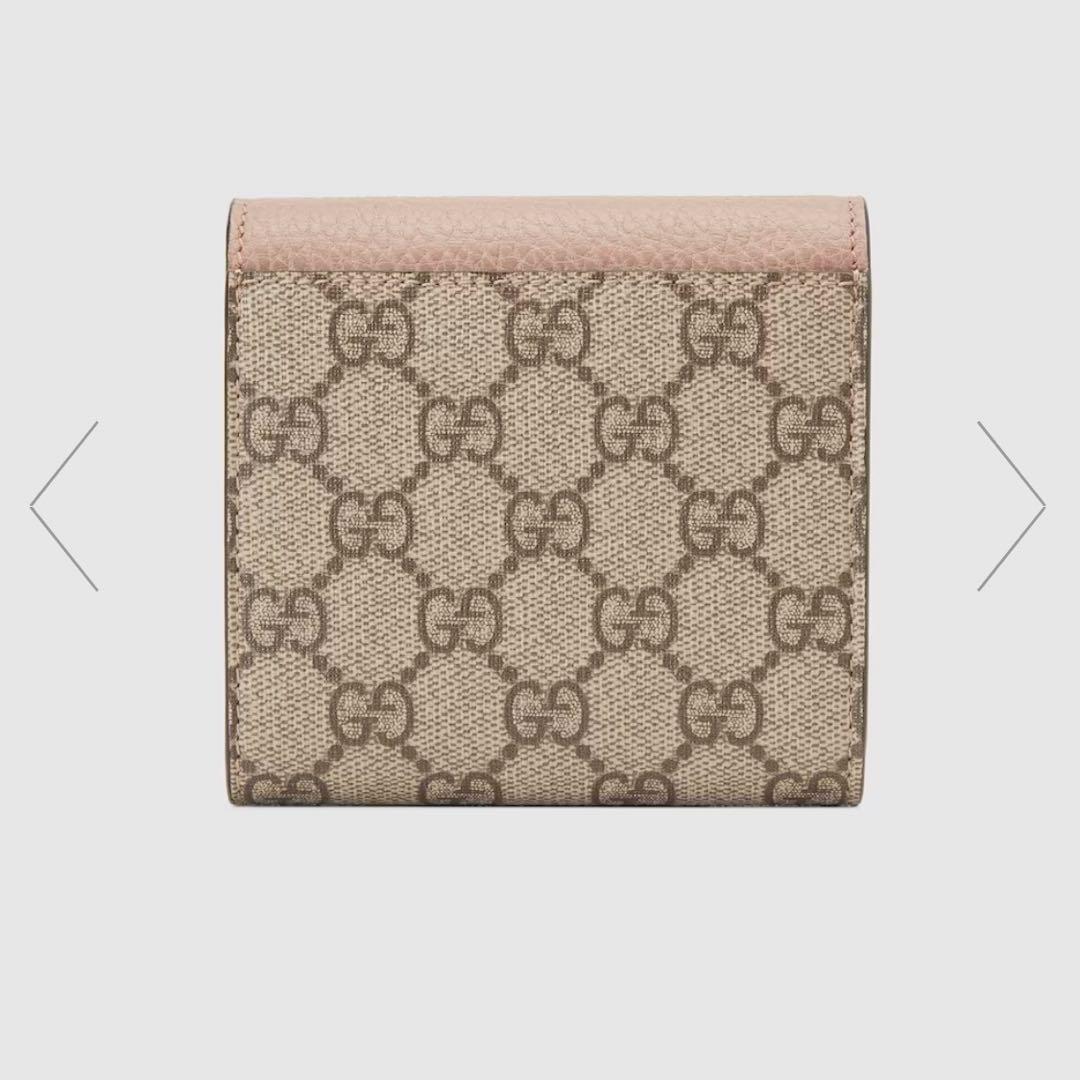 GUCCI 二つ折り財布 ピンク GGパターン