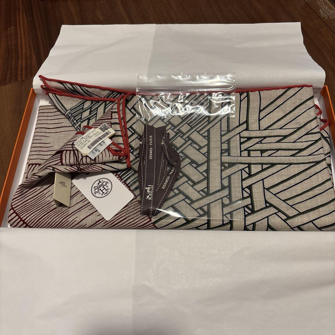 エルメス　Hermes トライアングルジェアン　マサンマサン