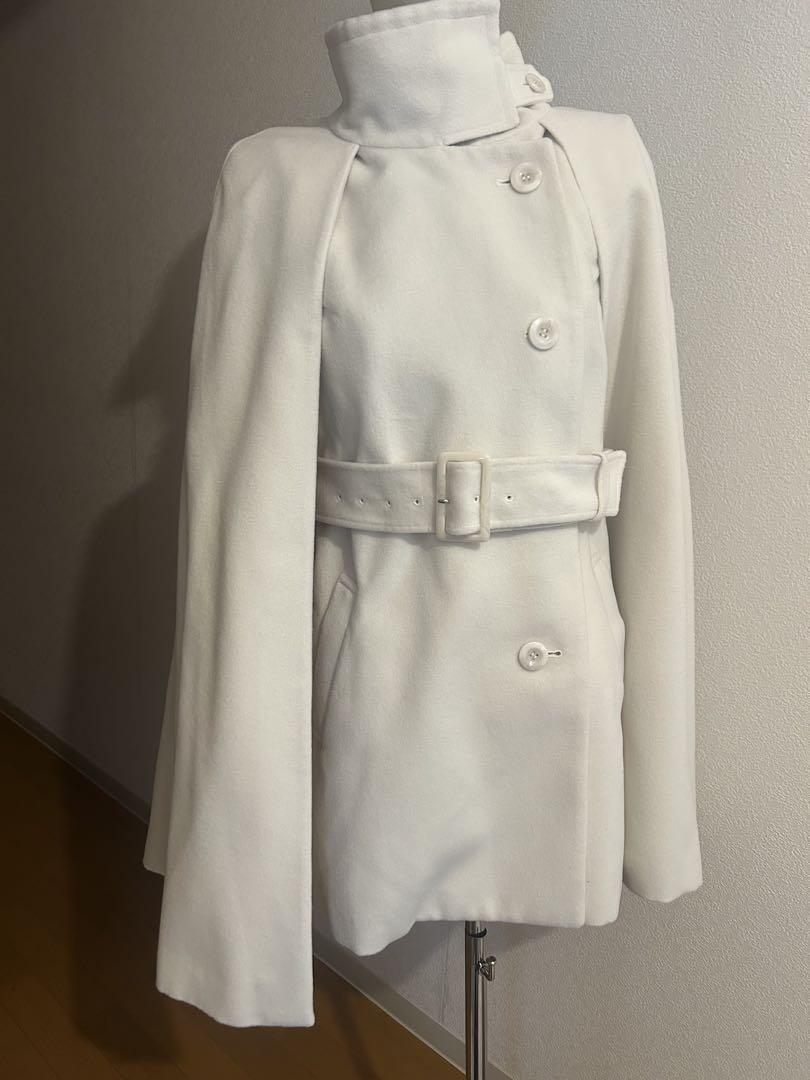 PARTY ケープコート　¥19,800 配色ニットケープジャケット｜ジャケット｜アウター｜ROYAL