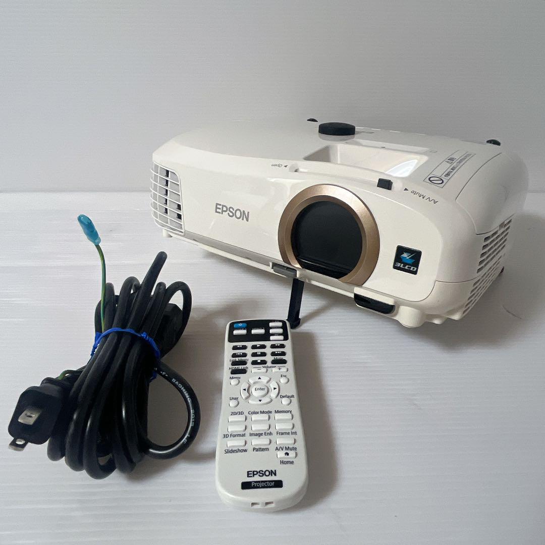 EPSON EH-TW5350 プロジェクター本体 付属品 EH-TW5350とEH-TW6700比較レビュー予算内なら絶対EH-TW6700が