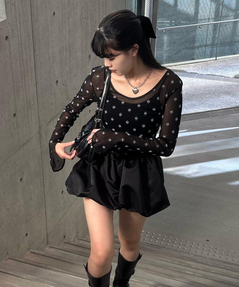 トリートユアセルフ satin balloon short pants ブラック