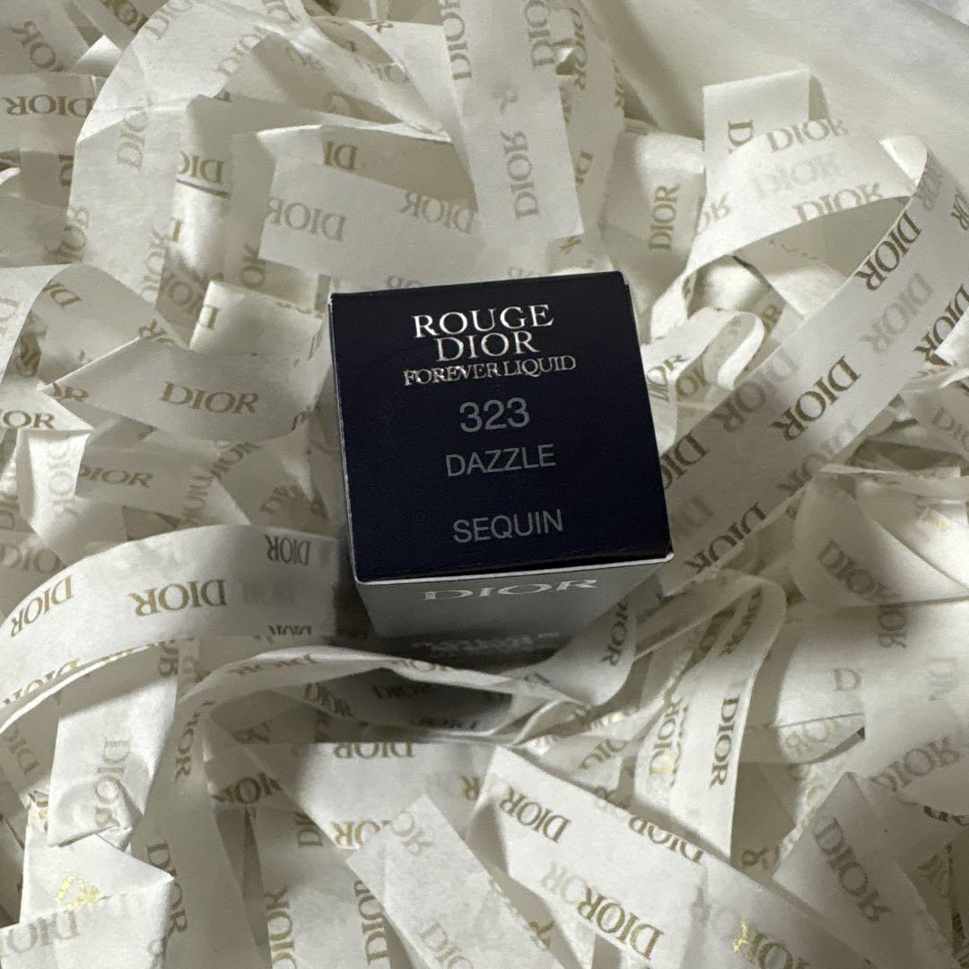 DIOR フォーエヴァー リキッド シークイン 323 ダズル