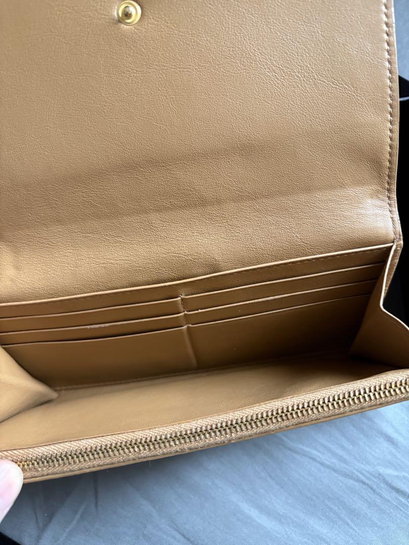 Bottega Veneta ベージュ長財布