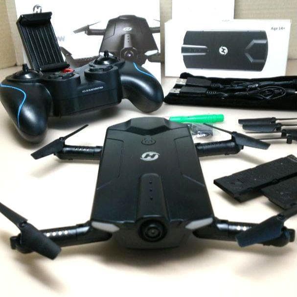 ドローン　Holy Stone HS160