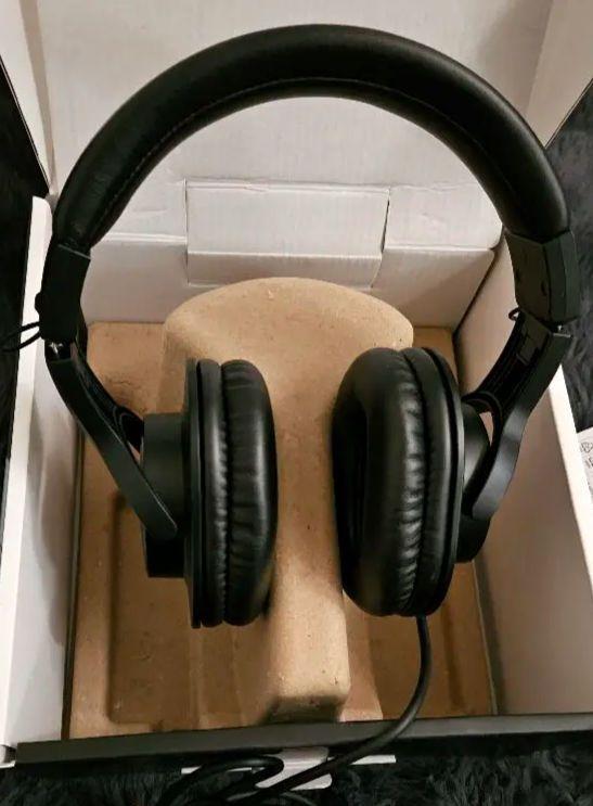【まるちゃん】audio-technica ATH-M20x/ヘッドフォン