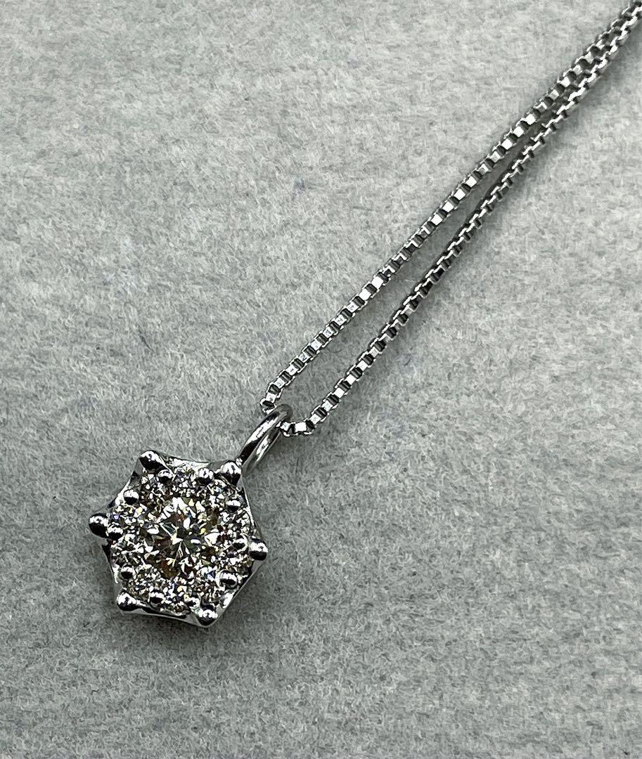 JQ48★高級BLOOM ダイヤモンド0.31ct プラチナ ペンダントヘッド 画像2