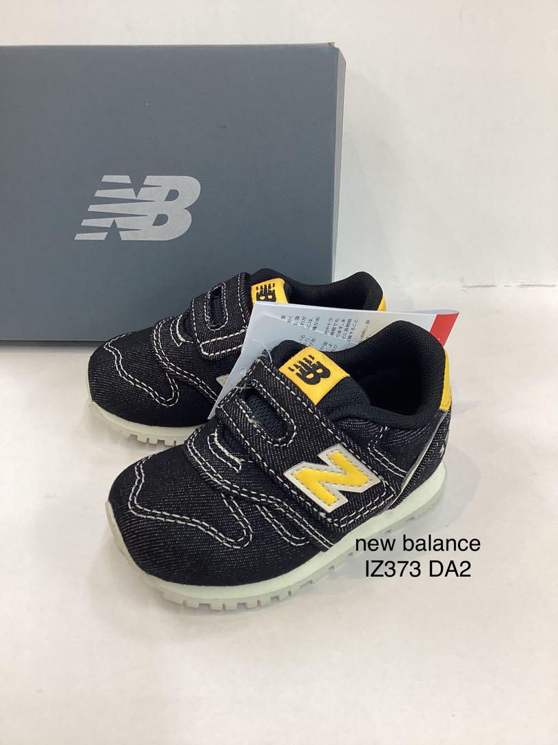 新品　12.5㎝　ニューバランス　IZ373 DA2 ブラックデニム　スニーカー