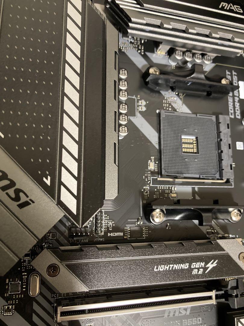 MSI マザーボード B550 TOMAHAWK