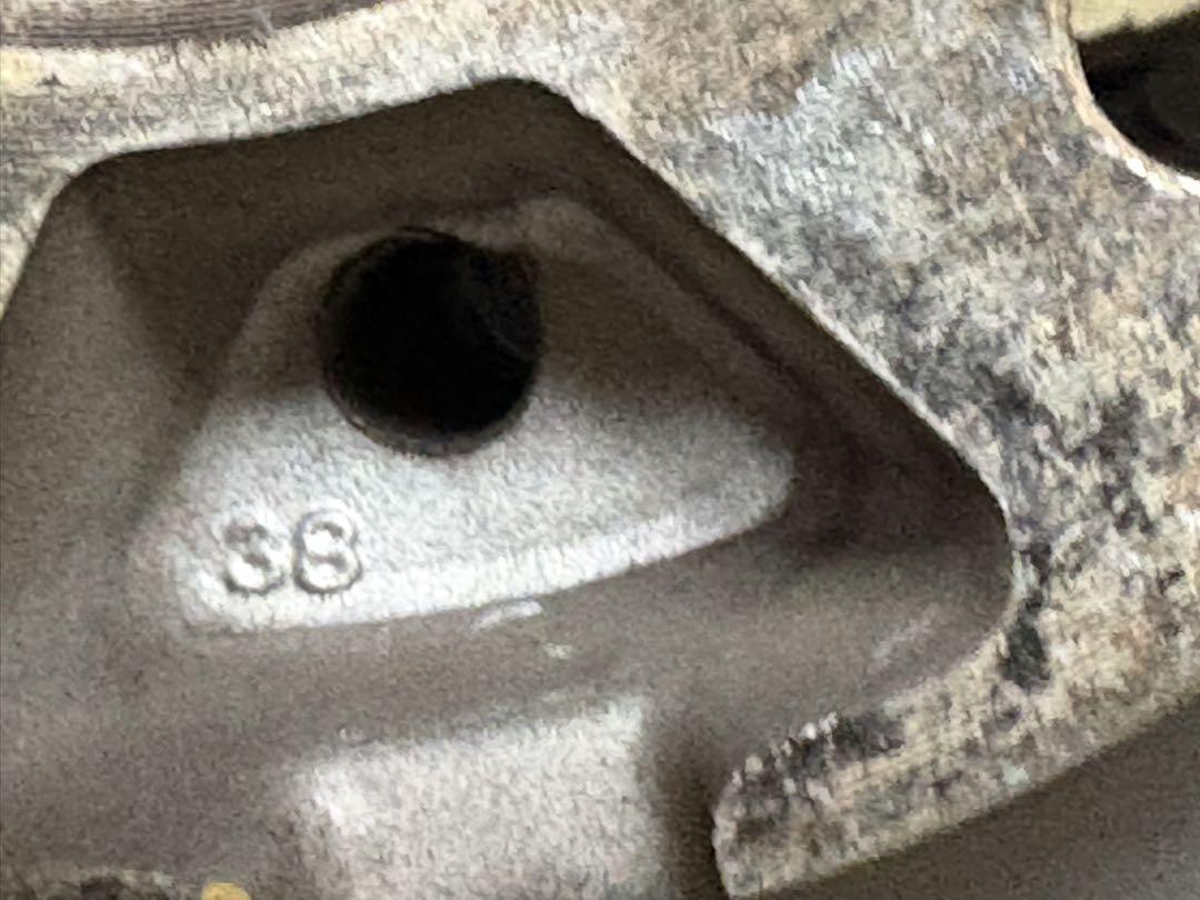 【24年製早い者勝ち！】215/35R19 イボありホイール付き
