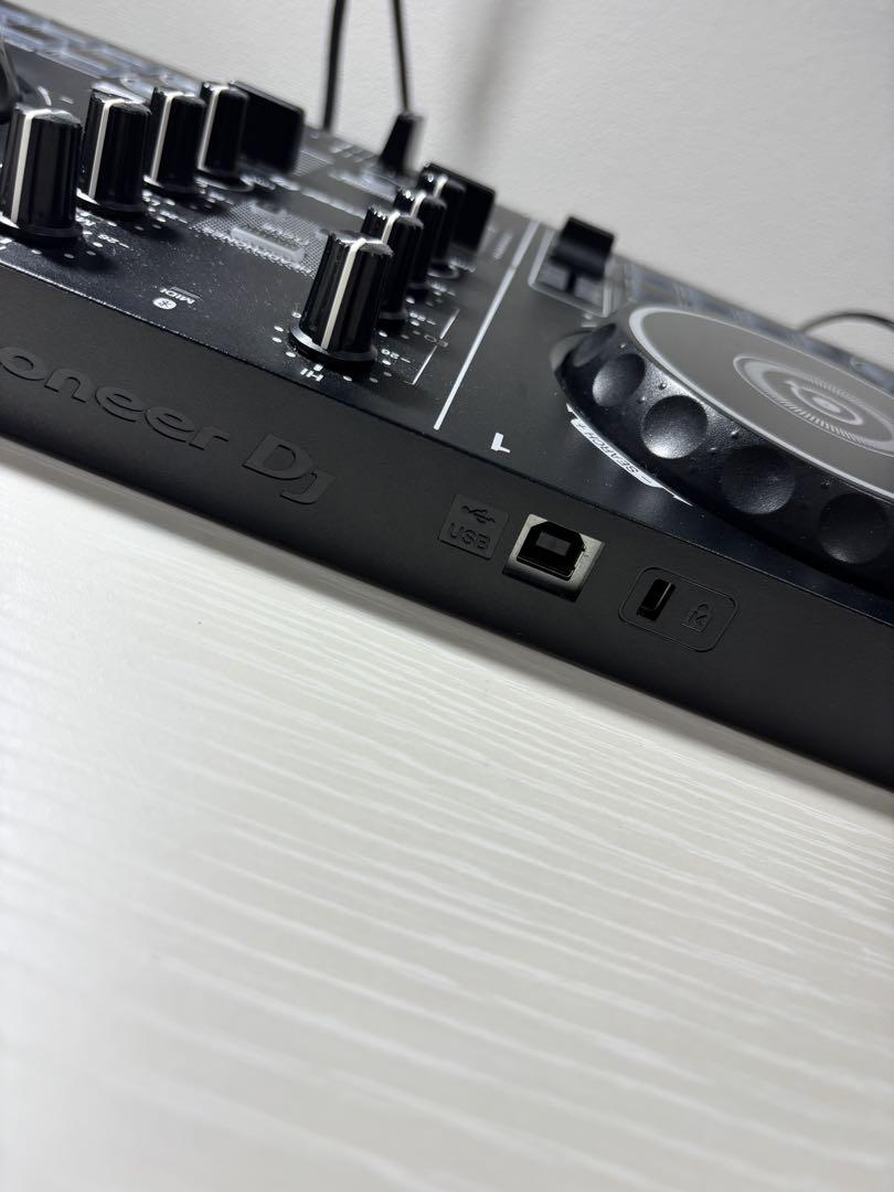 Pioneer DJ DDJ-200 Bluetooth DJコントローラ
