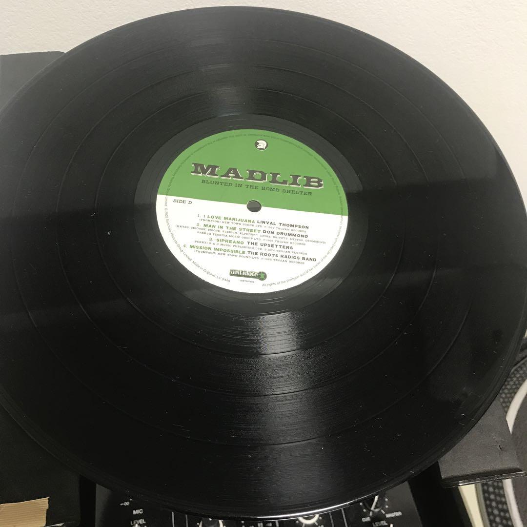 洋楽 MADLIB BLUNTED IN THE BOMB SHELTER