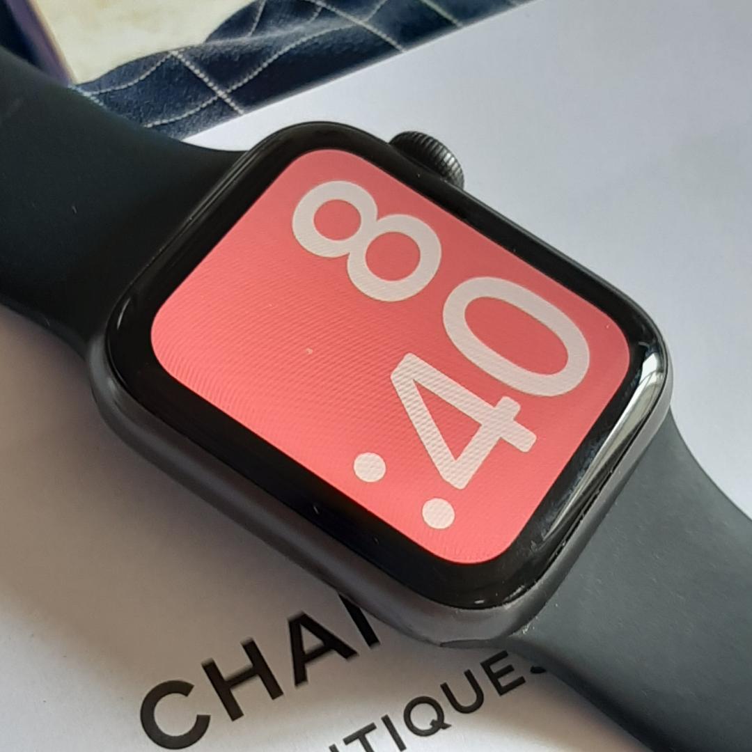 ☆ アップルウォッチ ☆40ミリ・GPS S5 ☆ Apple Watch